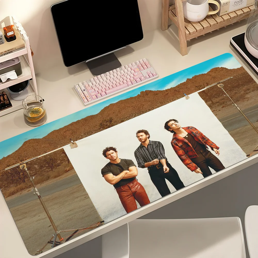 J-Jonas Brothers A Little Bit Longer Mouse Pad Non-slip Thickened MousePad Student Cushion Large Writing Gaming Lockedge Office