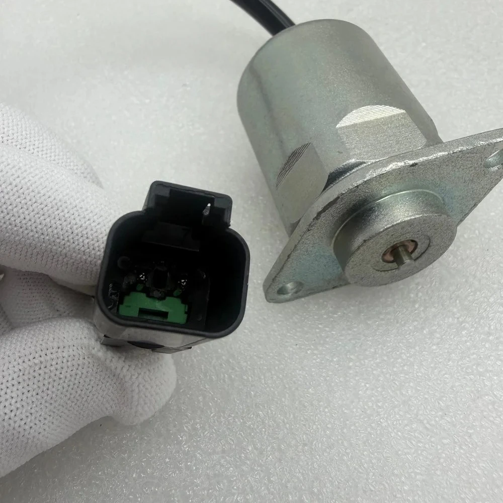 Solenoid Valve 714-23-15520 7142315520 for Bulldozer D155AX D275AX D375A D475A D155A-6 D65EX Solenoid Valve