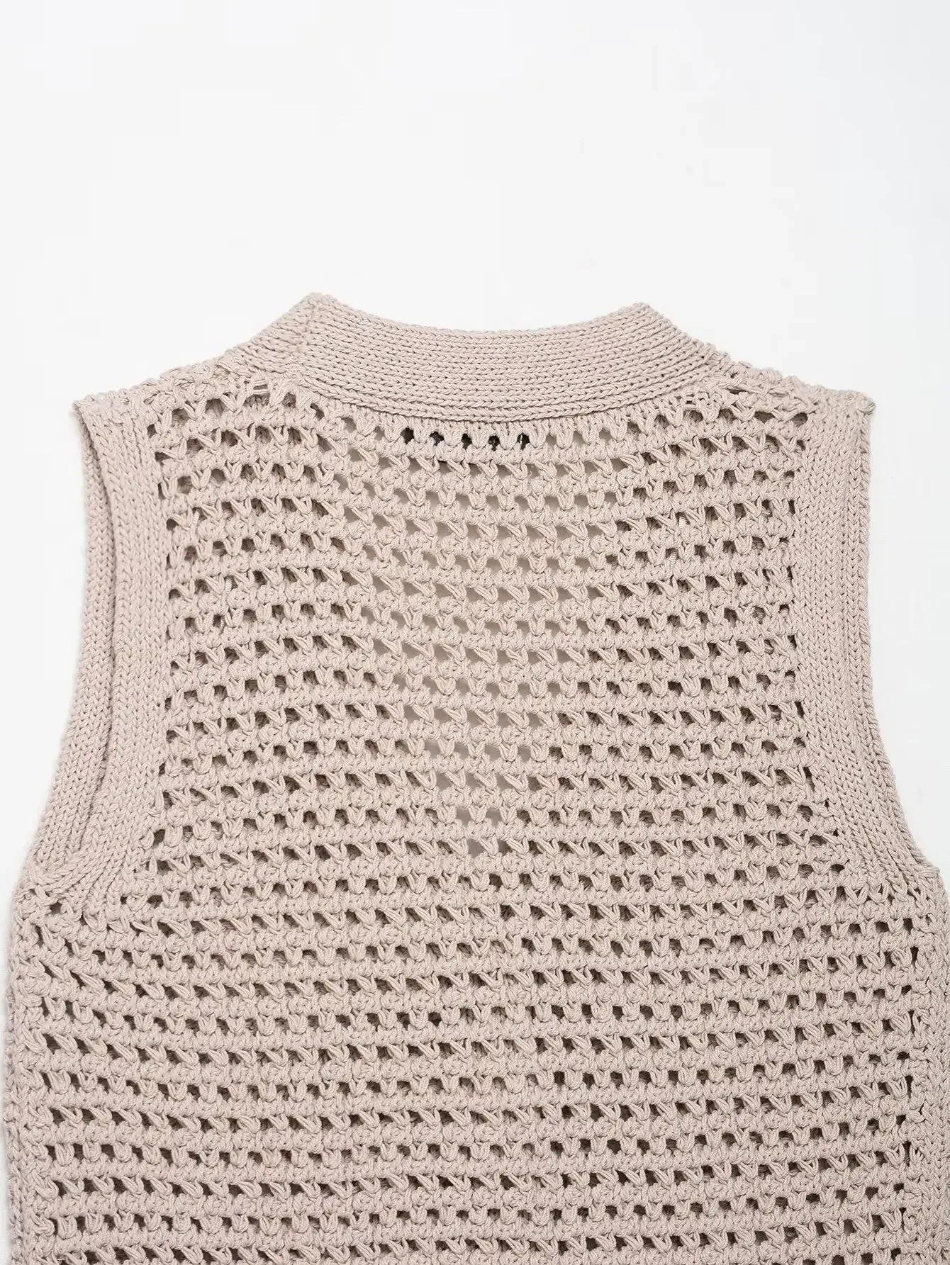 2025 nuove donne moda scollo a V senza maniche scava fuori maglia all'uncinetto maglione femminile chic cardigan gilet top