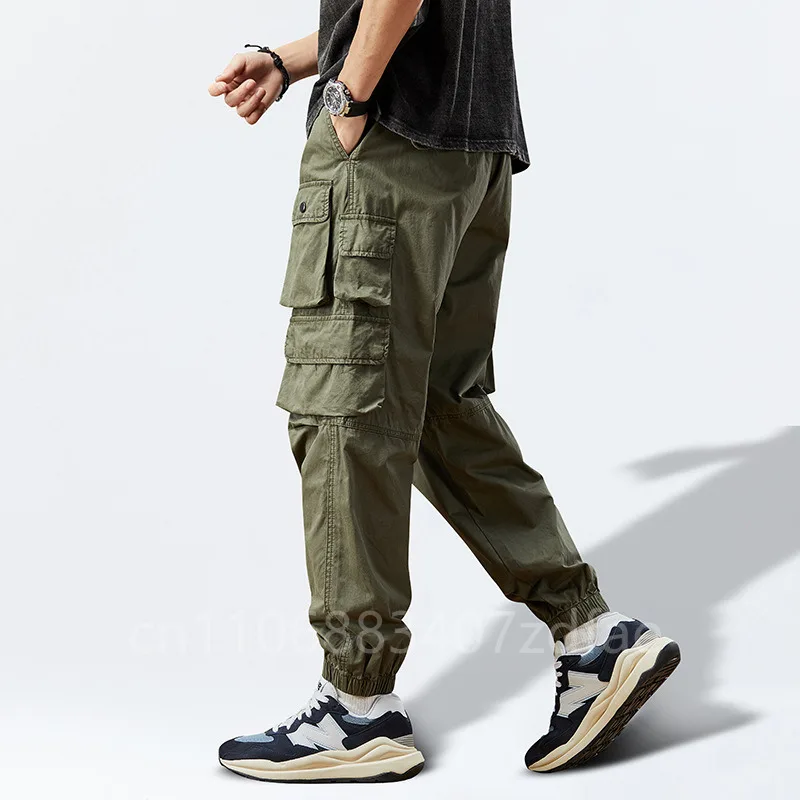 Image of 26 Cargo-Hosen im italienischen Luxusstil, 3 Labels, Herbst, Herren, elastische Cargo-Hosen aus 100% Baumwolle mit mehreren Taschen