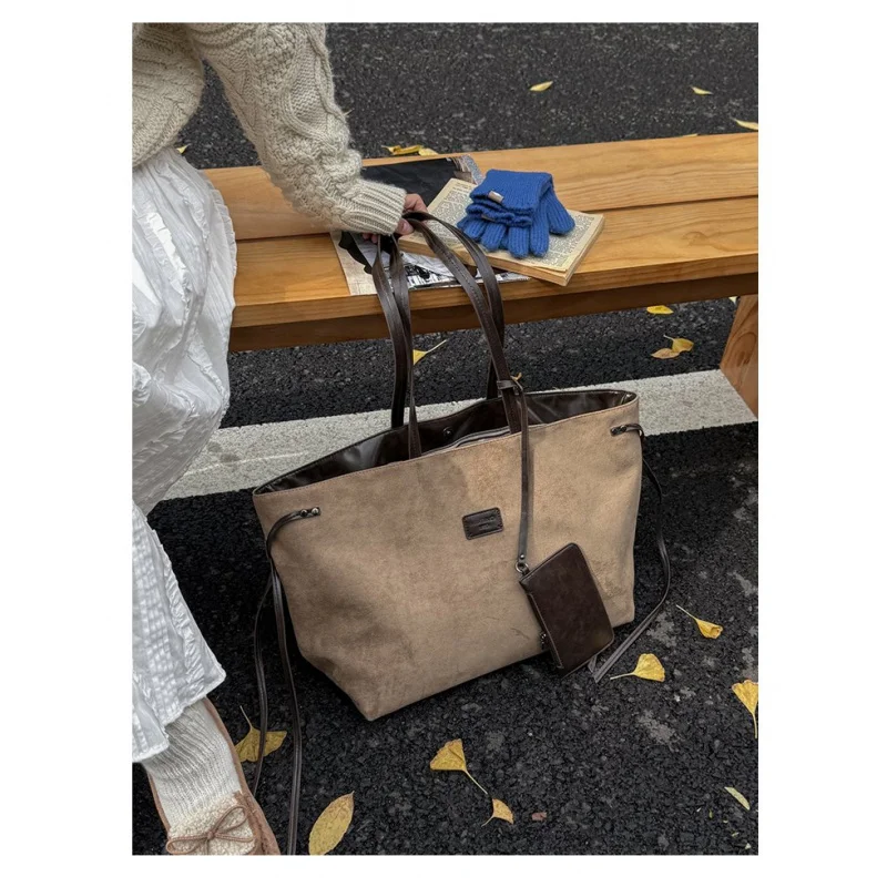 

Premium Women's Tote Bag Crafted From Rivulet-Printed Leather Featuring Trendy Lisbon Famous Neat Lightweight Look​