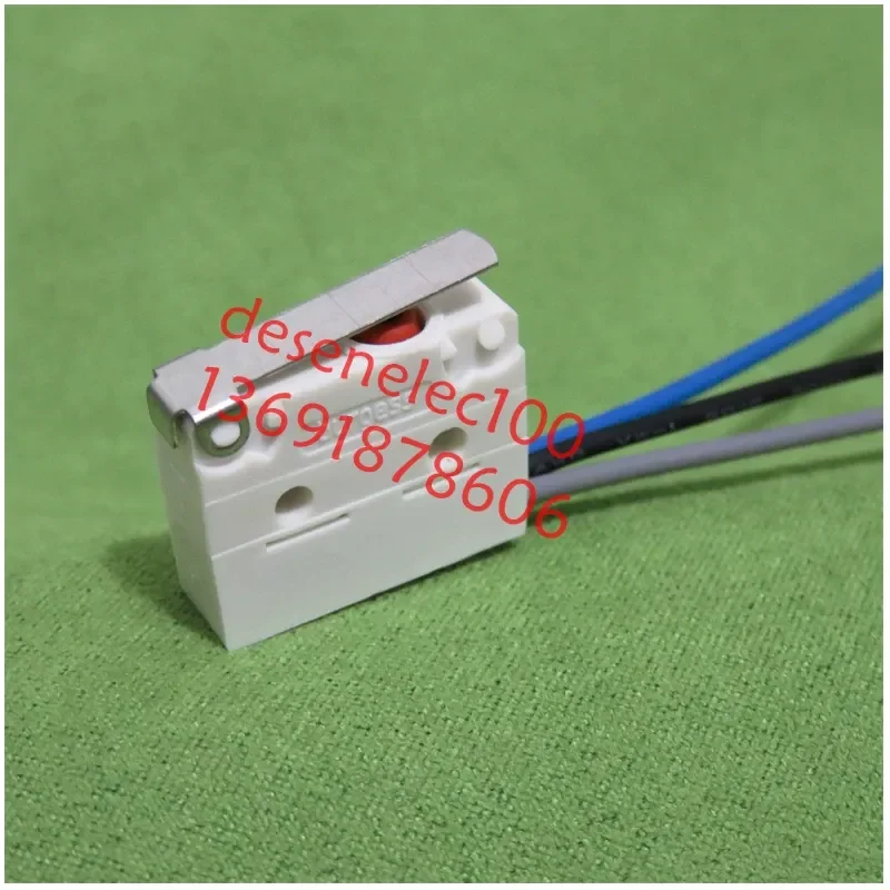 Micro Switch V4NST7XUL 0.5A 250VAC 1E4 T85 Sealed Burgess Stroke Limit Three Wire