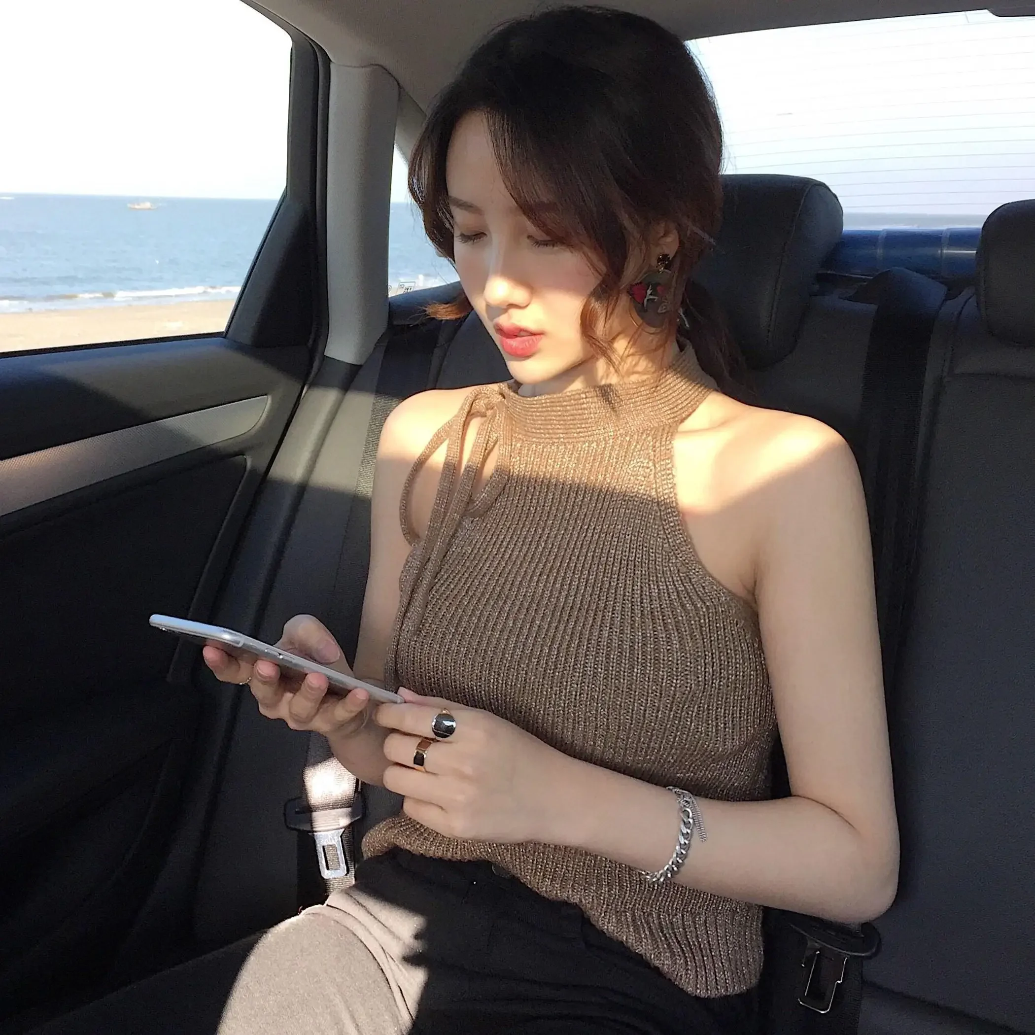 Summer Camisole Small Vest Women's Off Shoulder Fragrance Style Sleeveless Sexy Hanging Neck Strap Retro Knitted Short Top