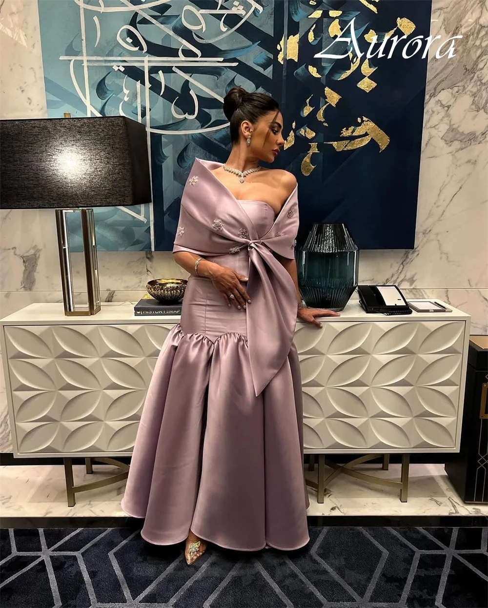 فستان سهرة بسيط مخصص من الساتان بدون حمالات مكشوفة الكتف بدون أكمام فستان حفلة موسيقية مزين بفساتين مناسبة خاصة رسمية