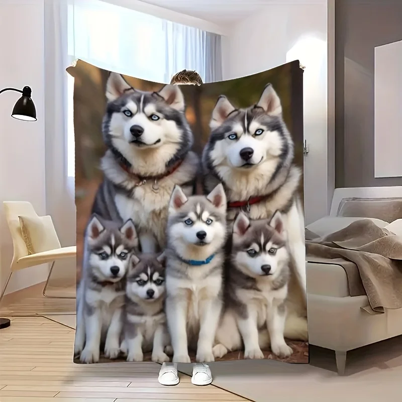 Cozy Husky Family Flannel Blanket – Soft & Warm Siberian Husky Print with Adorable Puppies, Perfect for Bedroom or Sofa Decor, A