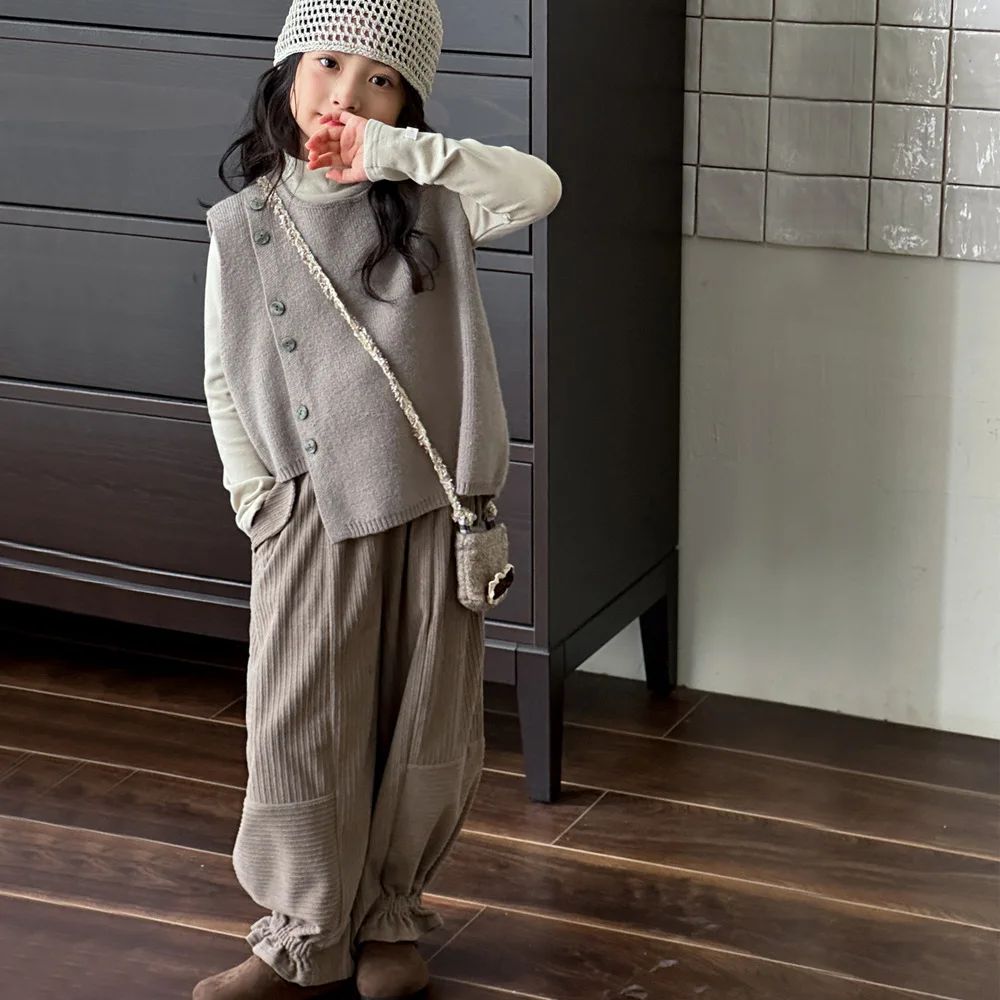 

Girls Suits Knitted Vest Set Autumn Children Half-turtleneck Base Shirt Autumn Casual Corduroy Pants Three-piece Set Fashion