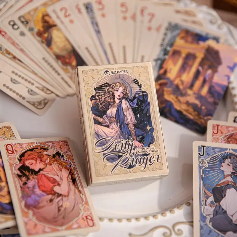 High-quality poker cards, retro-style game cards, for leisure and entertainment, stress relief, and gatherings with friends.
