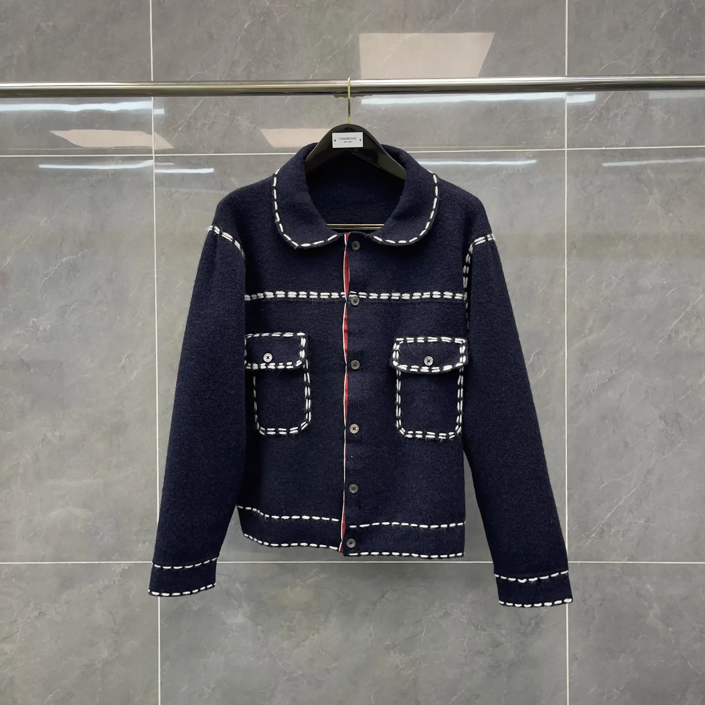 

Модный осенний новый белый кардиган с вышивкой и пуговицами, унисекс, с длинными рукавами, тонкий, для повседневной носки