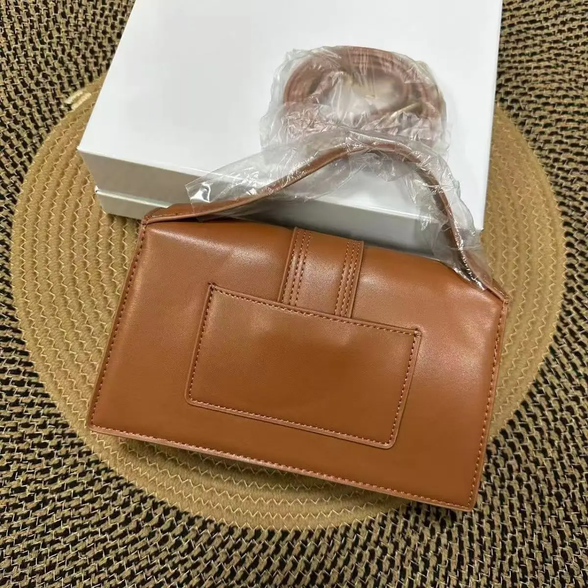 

J High-Looking Niche Letter Lnternet Celebrity Bag Ladies 2024 New Small Square Bag Portable Fashion Single Shoulder Cross-Body