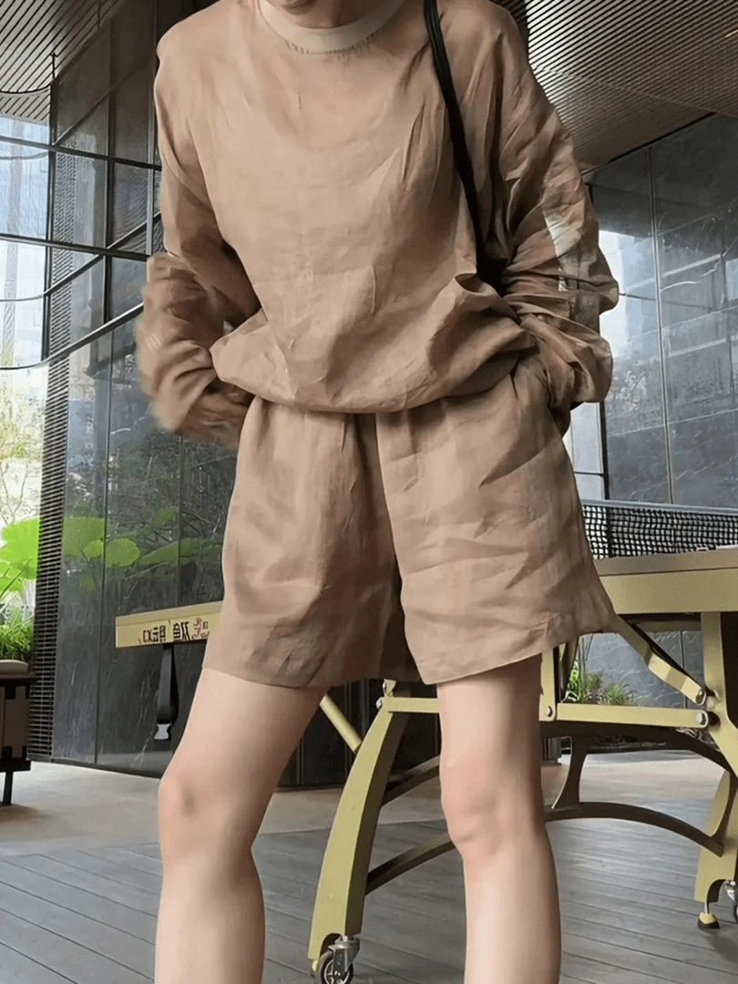 

Fashionable Lightweight Long Sleeve T-Shirt And Wide Leg Shorts Two Piece Set for Women Summer Casual Commute Style Sun Prote...