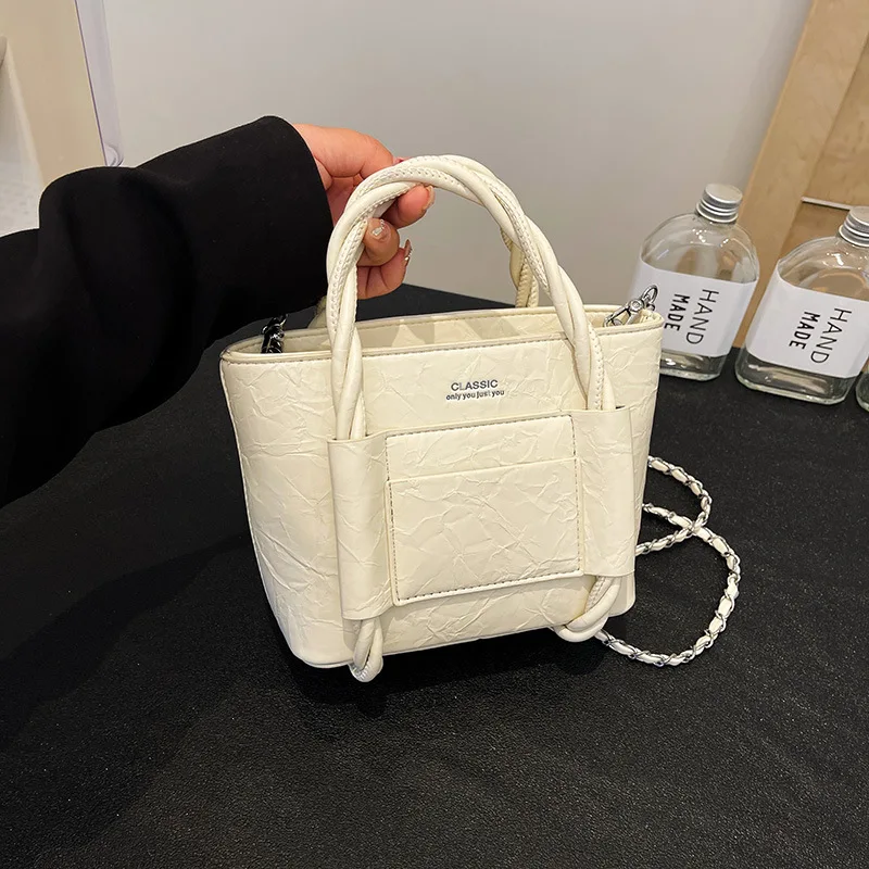 

2025 Womens Transparent Square Purse Summer Jelly Tote Cute Shoulder Bag Girls Shopping Companion
