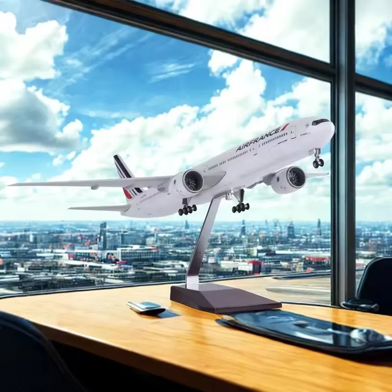 

New 1/157 Scale Aircraft Air France B777 Airlines Model W Light Landing Gear Diecast Resin Plane Toy Collection Display Fans