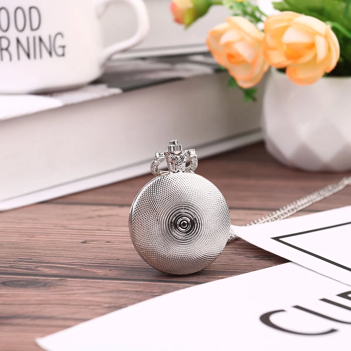 Vintage Silver Pocket Watch Necklace Pendant Retro Style Watch Necklace Gift for Family Friends
