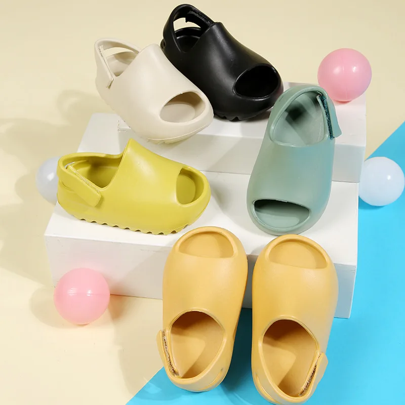 Sandalias impermeables para bebés y niños pequeños, chanclas informales de suela suave, suela gruesa de EVA, para interiores, novedad de verano