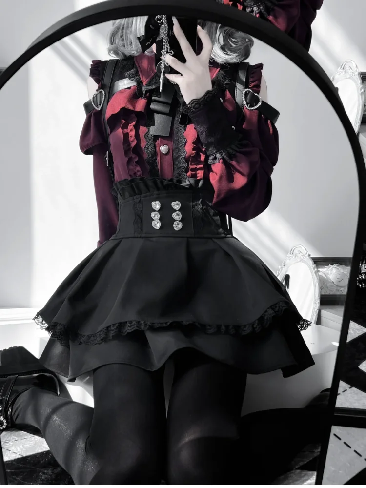 2025 النمط الياباني تنورة قصيرة مجموعة القوطية كشكش التنانير الصغيرة مثير الدانتيل قبالة الكتف لوليتا قميص ثوب Faldas Y2k البدلة الجمالية