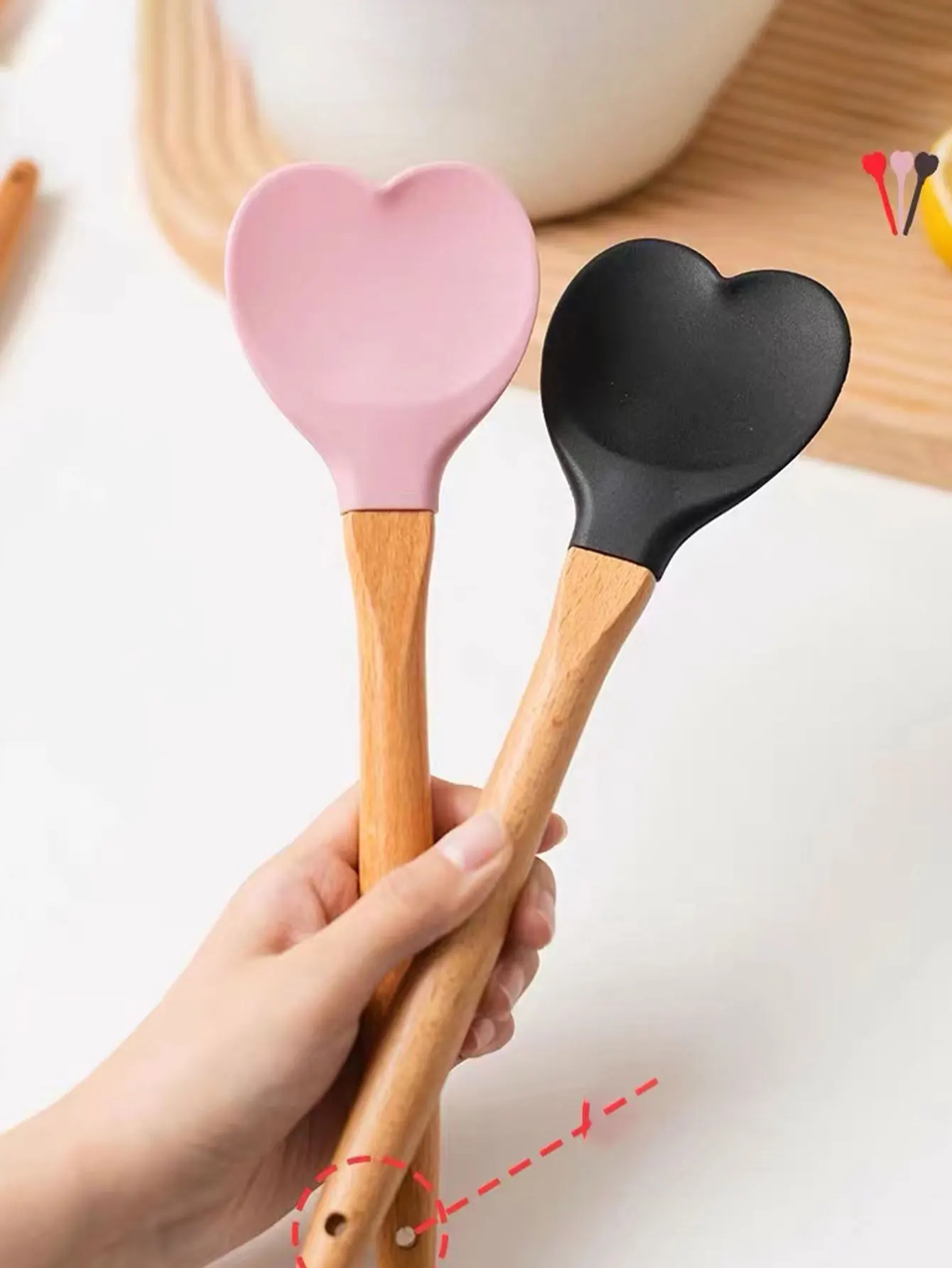 High-Quality Heart-Shaped Silicone Spoon for Baking, Cream Spreading, Wooden Handle Silicone Spatula, Long-Handled Mixing Spoon, Kitchen Utensils
