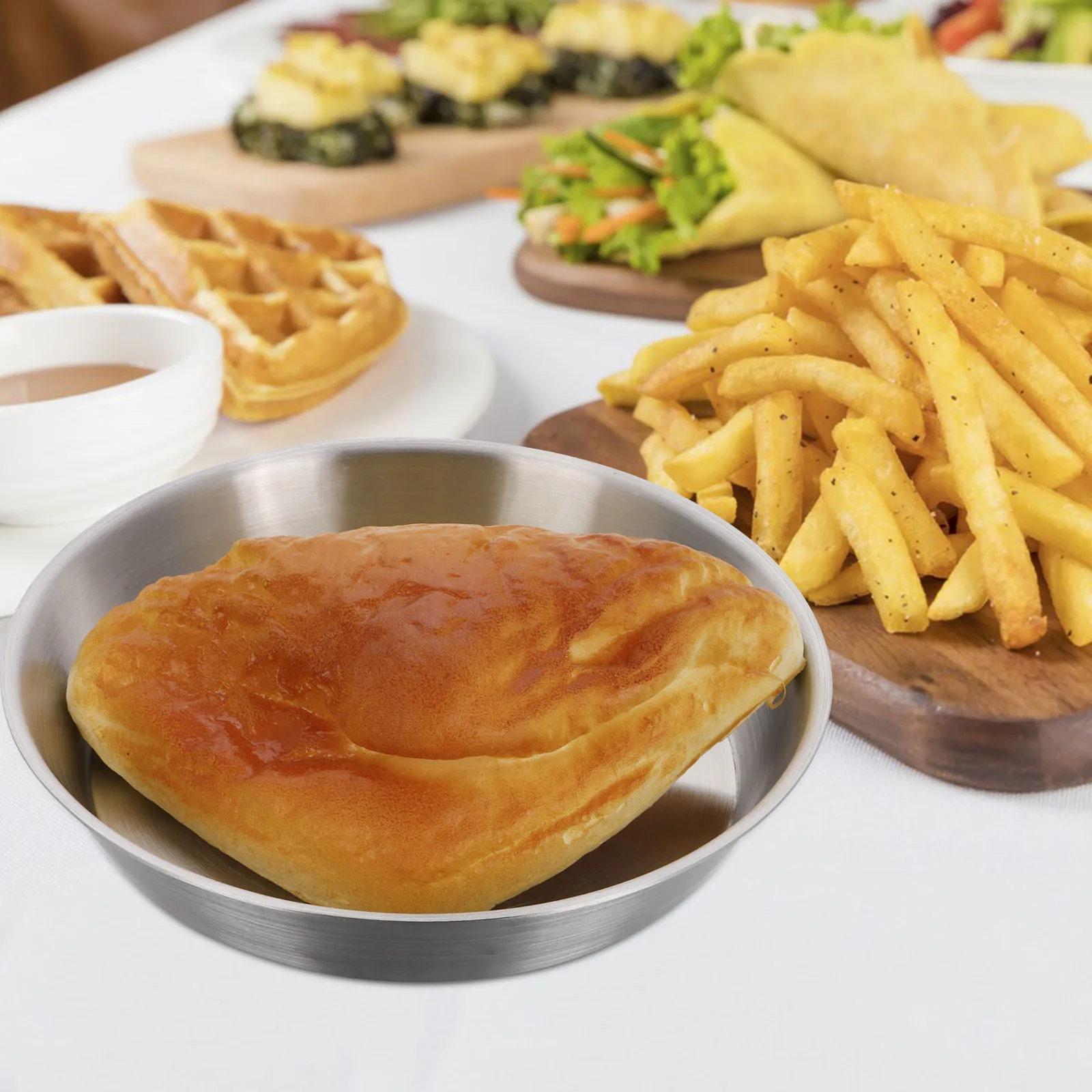 

1pc Heavy Duty Stainless Steel Nonstick Tray Round Oven Pan For Cakes Cookies Bbq Pizza Toast Medium Size Matte Finish Scratch