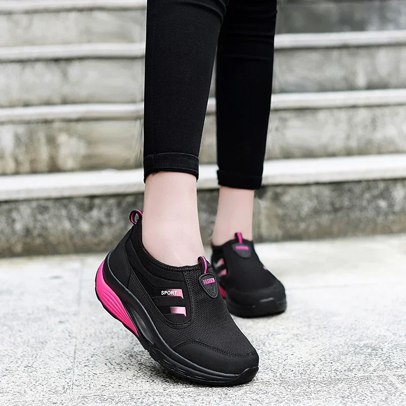 2022 New Womens Loafers Fashion Breathable Platform Shoes Women Comfortable Casual Sneakers Height Increasing Low Top Sneakers