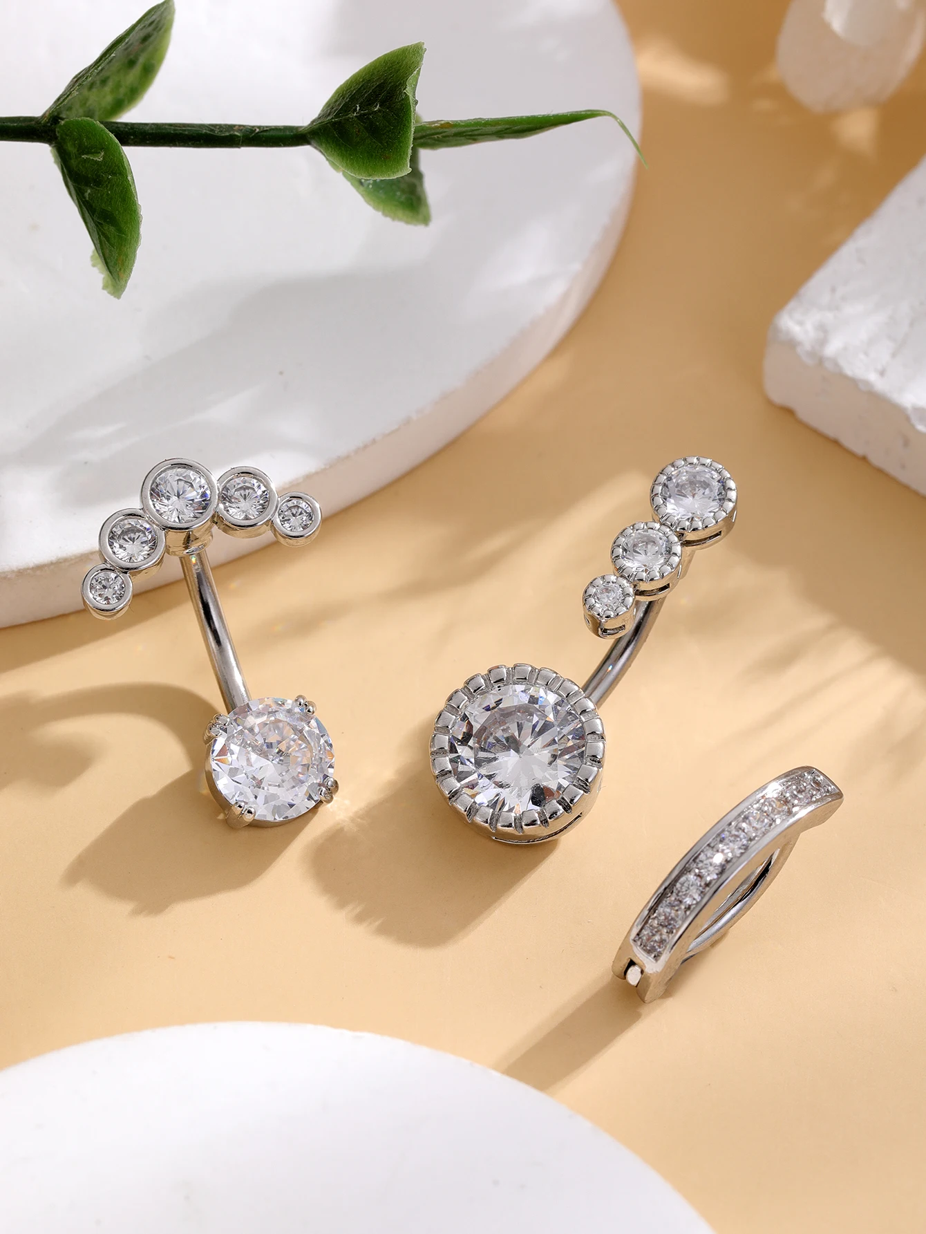3er-Set gemischte Bauchnabelringe mit Herz- und Sternanhängern, 14G Edelstahl, gebogene Zirkonia-Bauchnabelpiercings, Nombril Nabelring – Detail 11