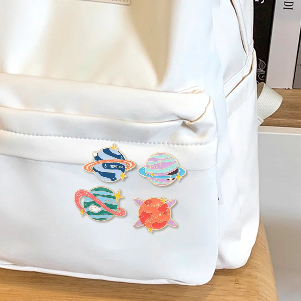 Broches esmaltados con tema de planetas del sistema Solar, 8 estilos, Venus, Júpiter, Marte, Saturno, Tierra, Urano, Mercurio, Neptuno, alfileres dorados