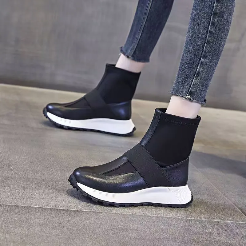 

2026 Winter Women's Lightweight Casual Soft Soled Boots Comfortable Increase Warm Thin Feet Elastic Cotton Shoes