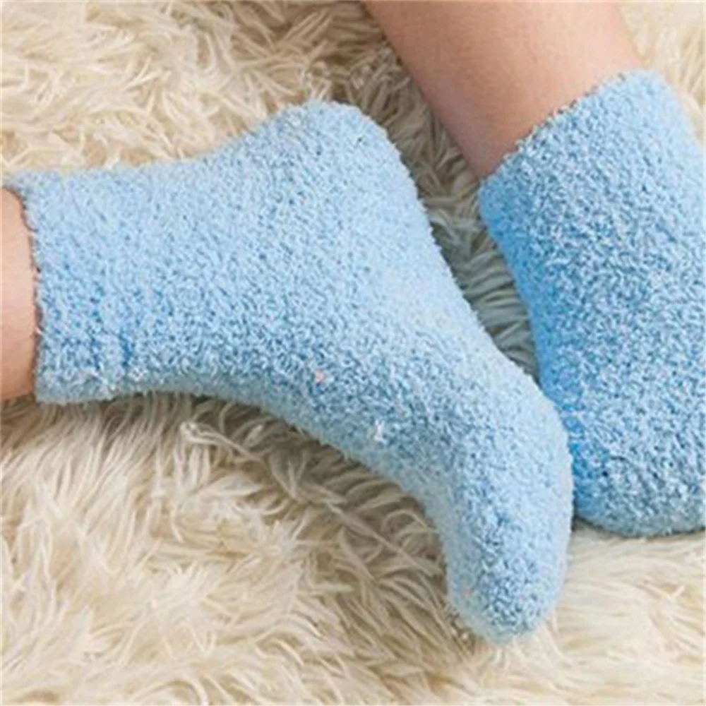 Women's Bed Socks Pure Candy Color Fluffy Warm Winter Christmas Gift Soft Floor Home Coral Fleece Velvet Socks Dropship view 3