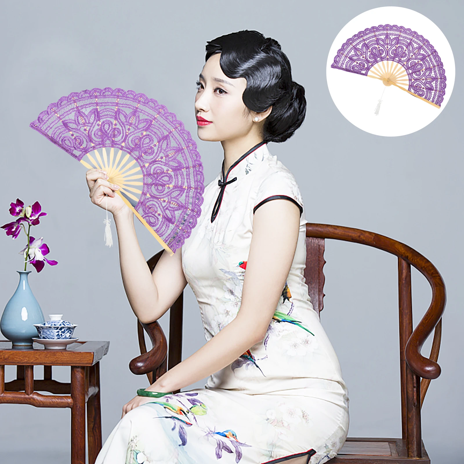 

Elegant Vintage Lace Folding Hand Bamboo Frame Portable Lightweight For Wedding Tea Party Decor Handheld Fan For Women Stage