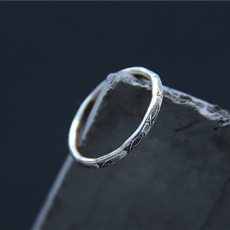 Uglyless Thai Silver MINI Fish Rings for Women Thin 2MM Tail Rings Real 925 Sterling Silver Animals Fishes Jewelry Exotic Rings