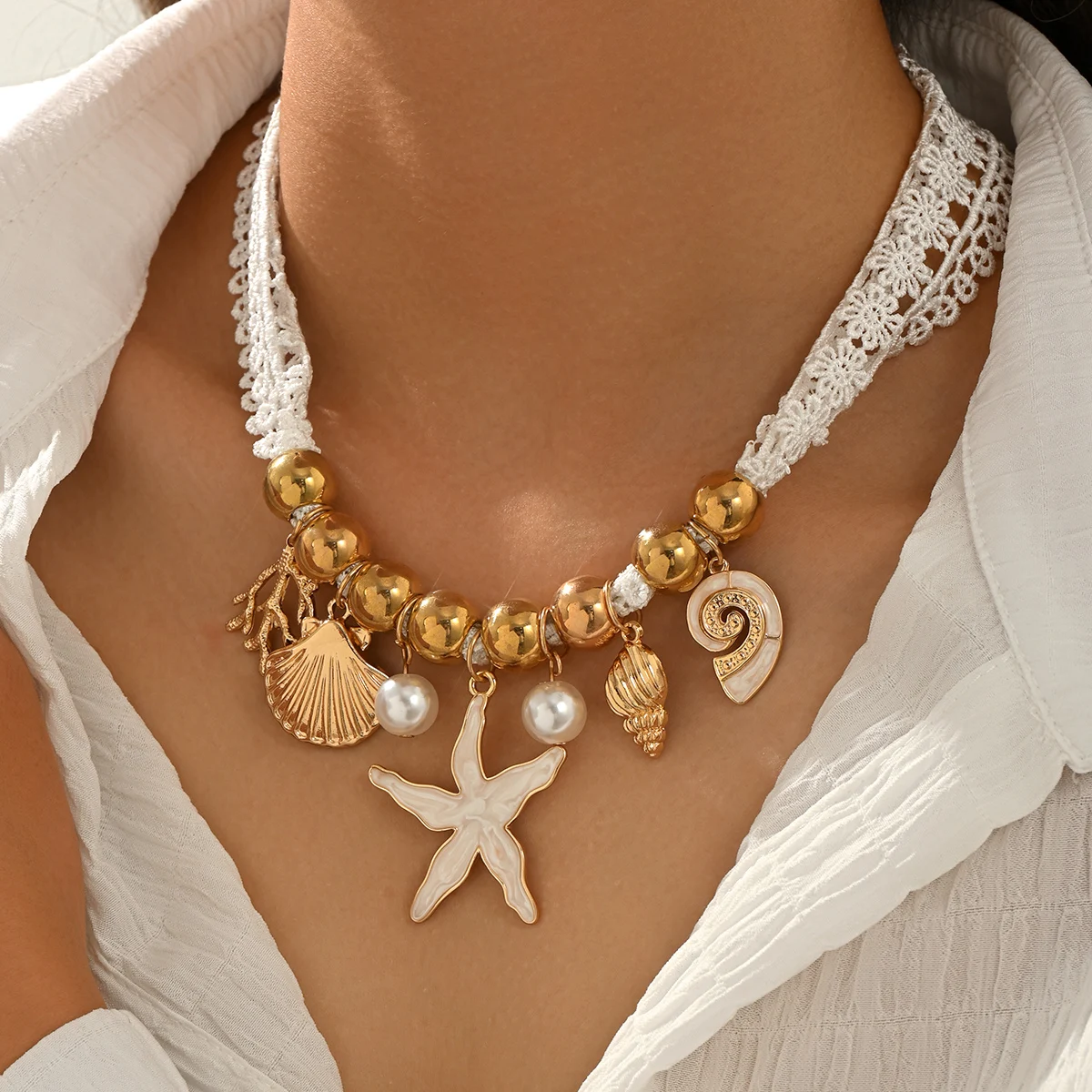 Boho White Lace Choker Necklace for Women Gold Beaded Starfish Seashell Faux Pearl Summer Beach Vacation Party Jewelry