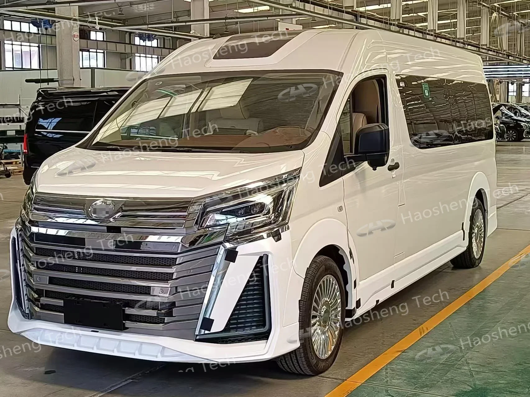 طقم الجسم لسيارة Toyota Hiace Commuter Deluxe Grandia Tourer GranAce Majesty 2019 + شبكة المصد الأمامي والأمامي ذات الجسم الواسع