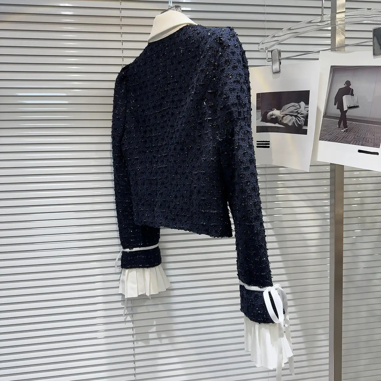 2025 Autumn New Arrival: Elegant White Collar & Cuff Tie-Bow Tweed Short Coat for Women