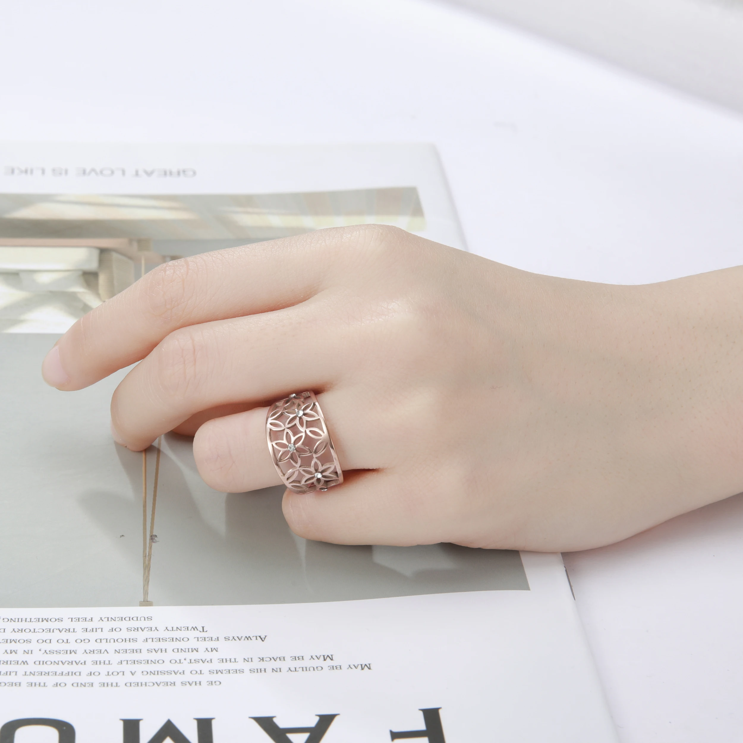 COOLTIME Flower of Life Zircon Rings Stainless Steel Rhinestone Engagement Finger Rings for Women Trend Jewelry Gift Wholesale