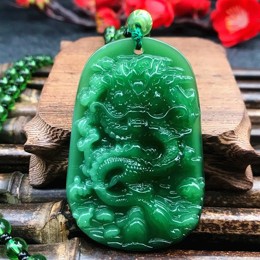 

Chinese Natural Green Hand-carved Dragon Jade Pendant Fashionable Sutra Jewelry Male and Female Zodiac Dragon Necklace