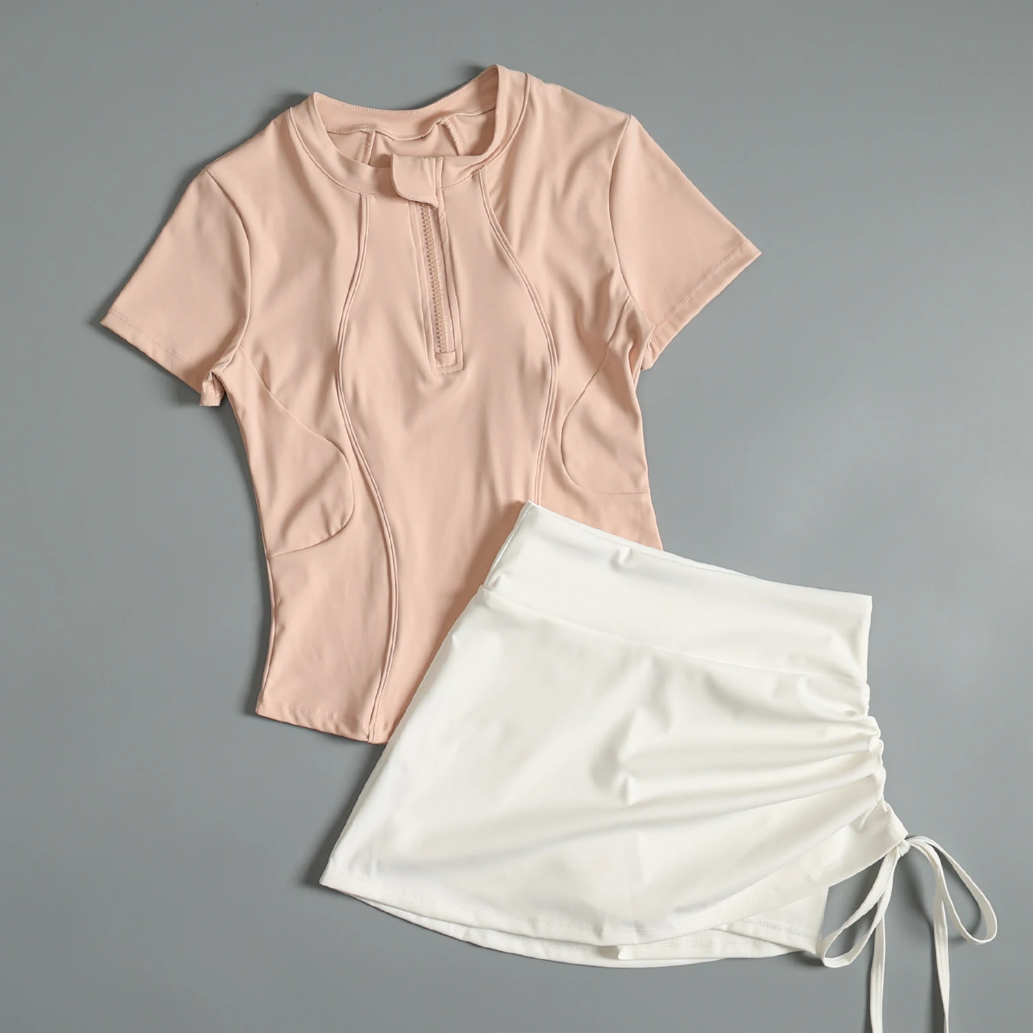 

Badminton fitness suit for women in summer slim fit and slim running training quick-drying short-sleeved high-value sports yoga
