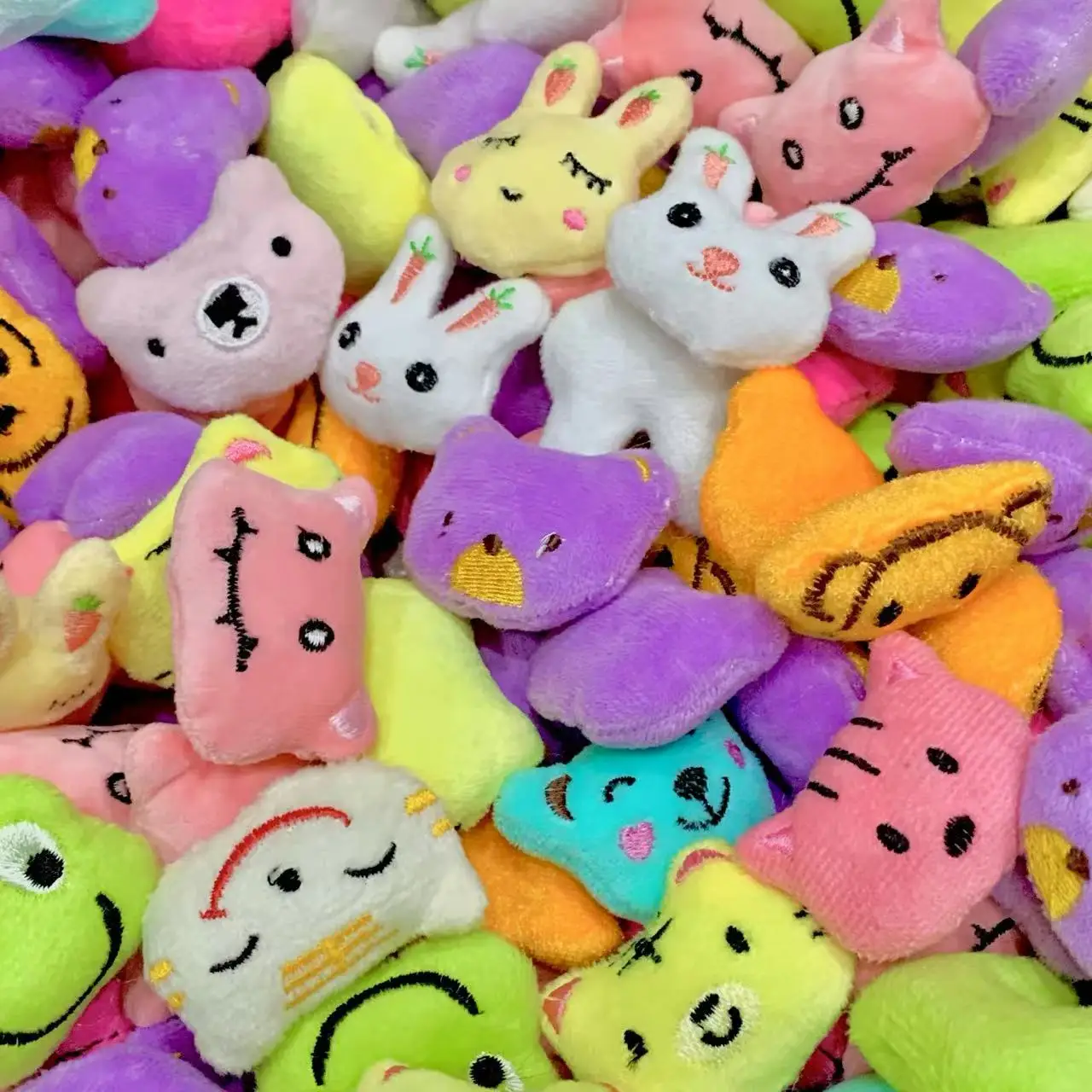 50pcs/lot Cute Animal Doll Mini Stuffed Toy Cartoon Plush Doll Claw Machine Doll Accessories Toys Gift