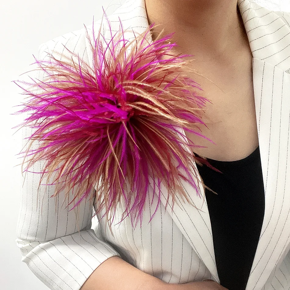 New Pure Natural Colored Ostrich Hair Handmade Brooch Fashionable and Elegant Women's Jewelry Accessories Pin Clothing Corsage