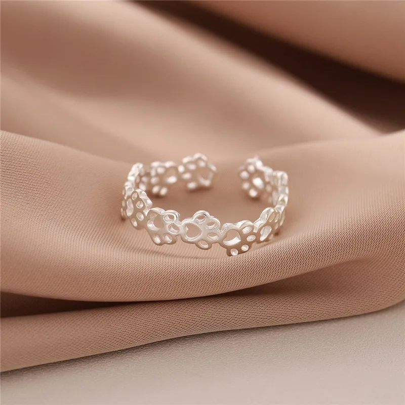 Simple Fashion Hollow Cat Kitty Footprint Shape Open Rings For Women Female Elegant Jewelry XR120