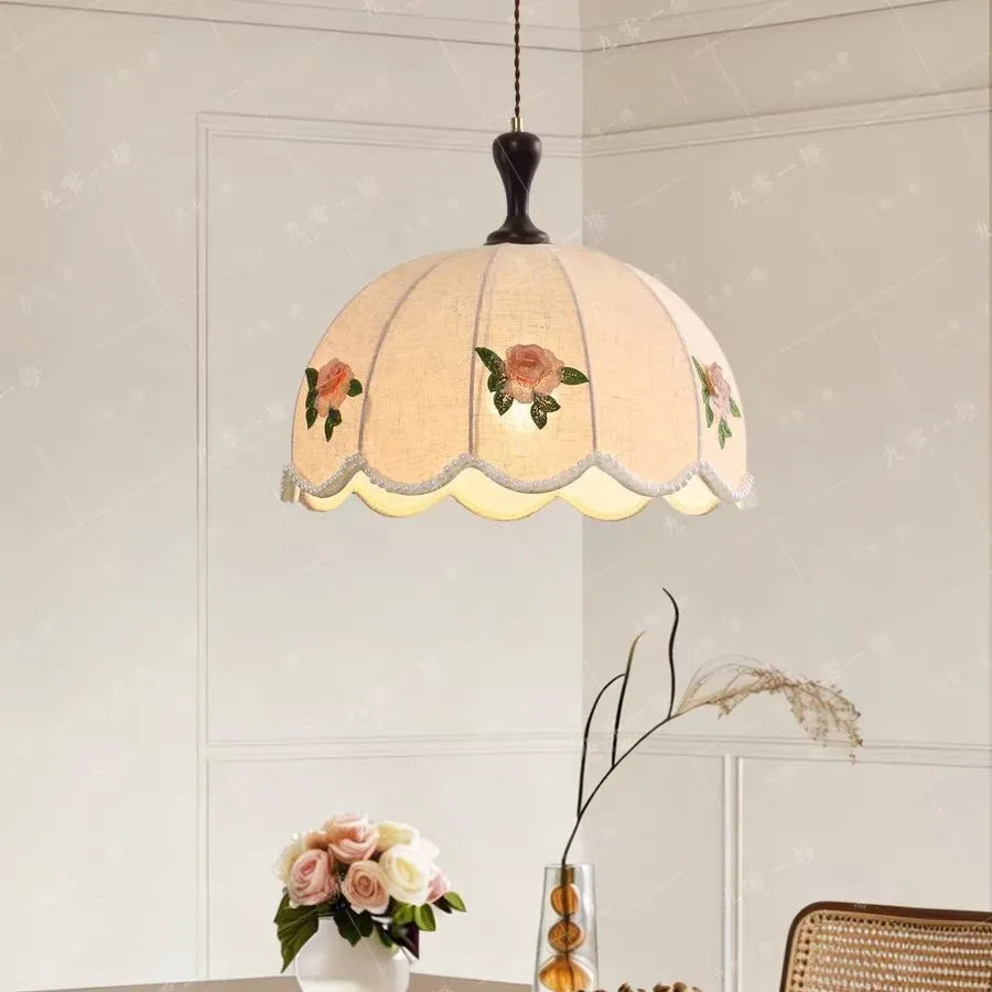 French medieval style Song's aesthetic fabric chandelier restaurant bedroom study B & B retro wabi-sabi wind embroidery flower