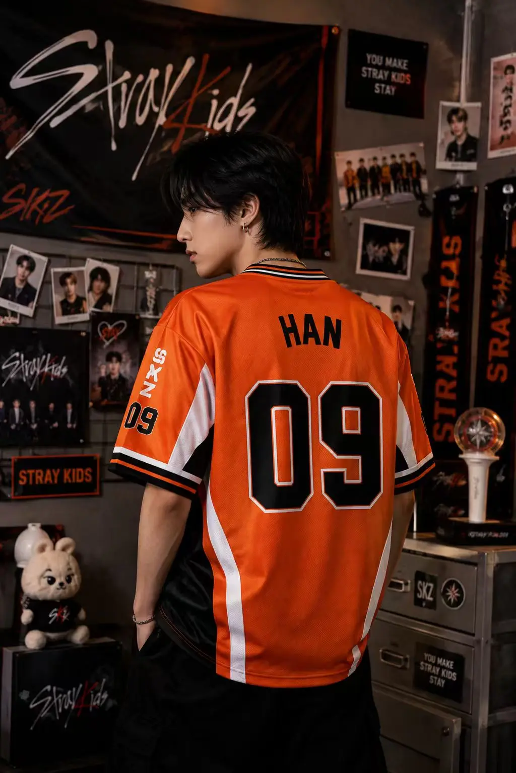 2026 SKZ Stray Kids Run It World Tour Fan T-Shirt for Men Women Y2k Kpop Comfortable Outdoor V-Neck Tee Streetwear Soccer Jersey