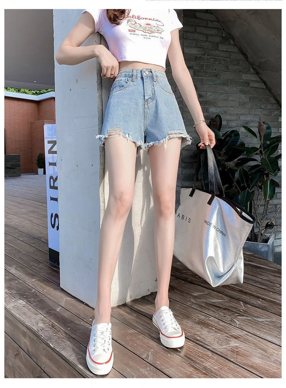 Trendige Dehnbare Jeans-Shorts für Damen, Hochgeschnittene Zerrissene Denim-Shorts mit Ausgefranstem Saum, Vielseitige Kurze Hosen für den Sommer – Detail 16