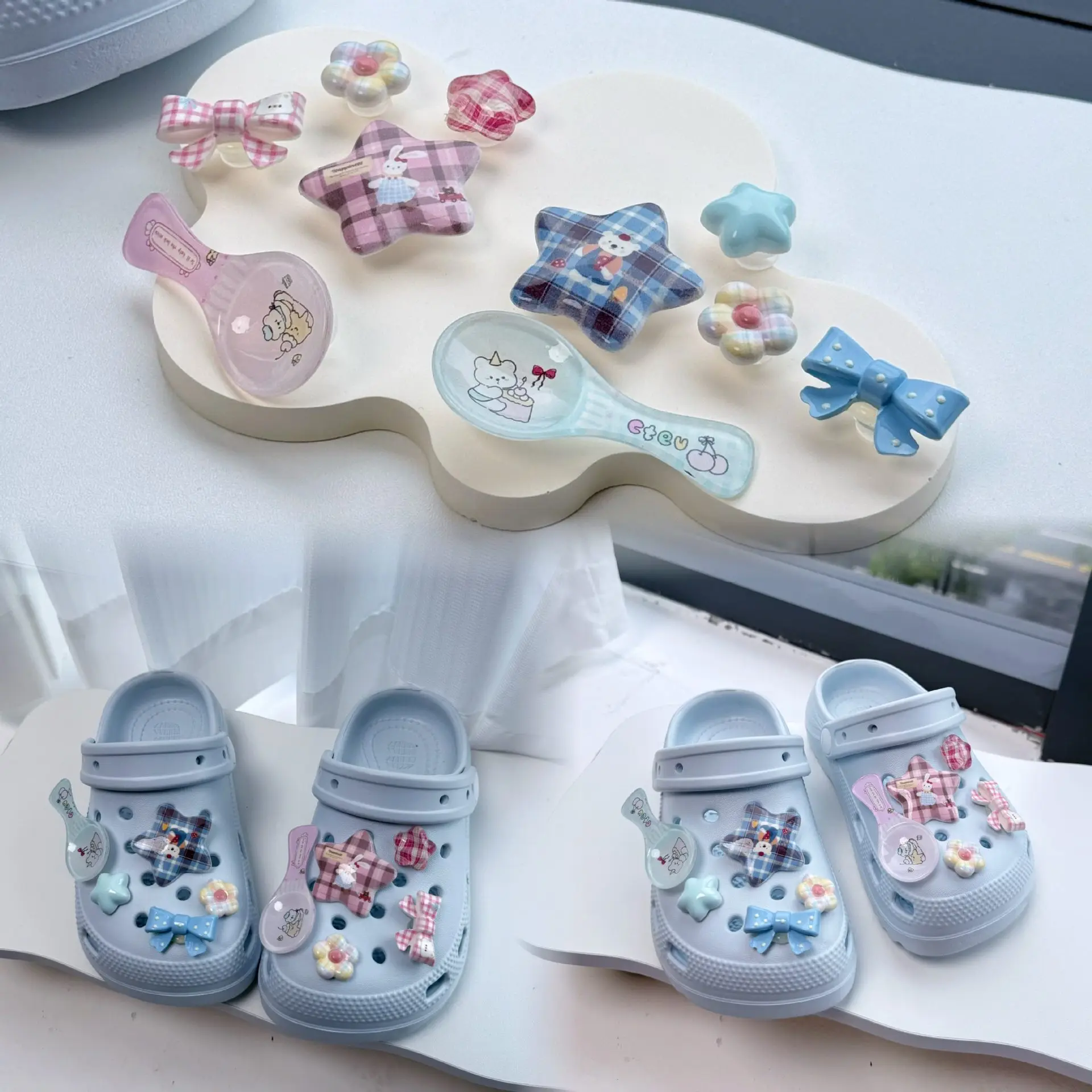 10Pcs Blue Pink Series Bow Shoe Charms Set Kawaii Resin Decoration Accessories Removable Shoes Accessories Xmas Party Gifts