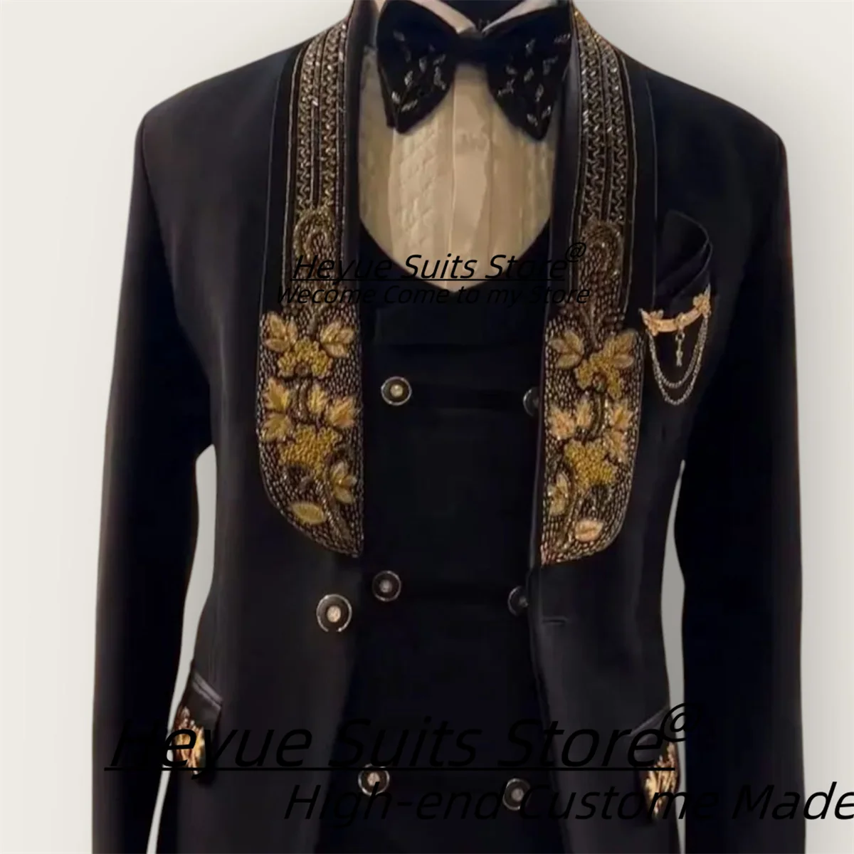 

High-end Black Men Suits Gorgeous Gold Embroidery Groom Wedding Tuxedos 3Pieces Sets Male Formal Prom Blazers trajes para hombre