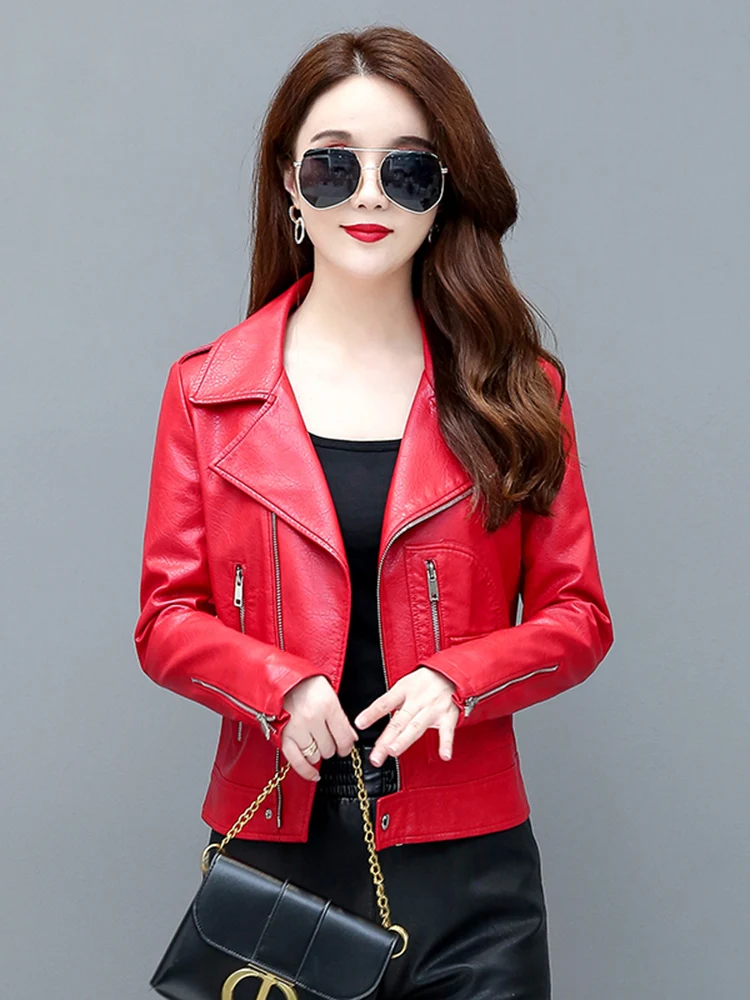 الخريف الشتاء المرأة فو بولي معطف معطف جلد سيدة عادية الأحمر دراجة نارية سترة خمر التلبيب قصيرة السائق سترة