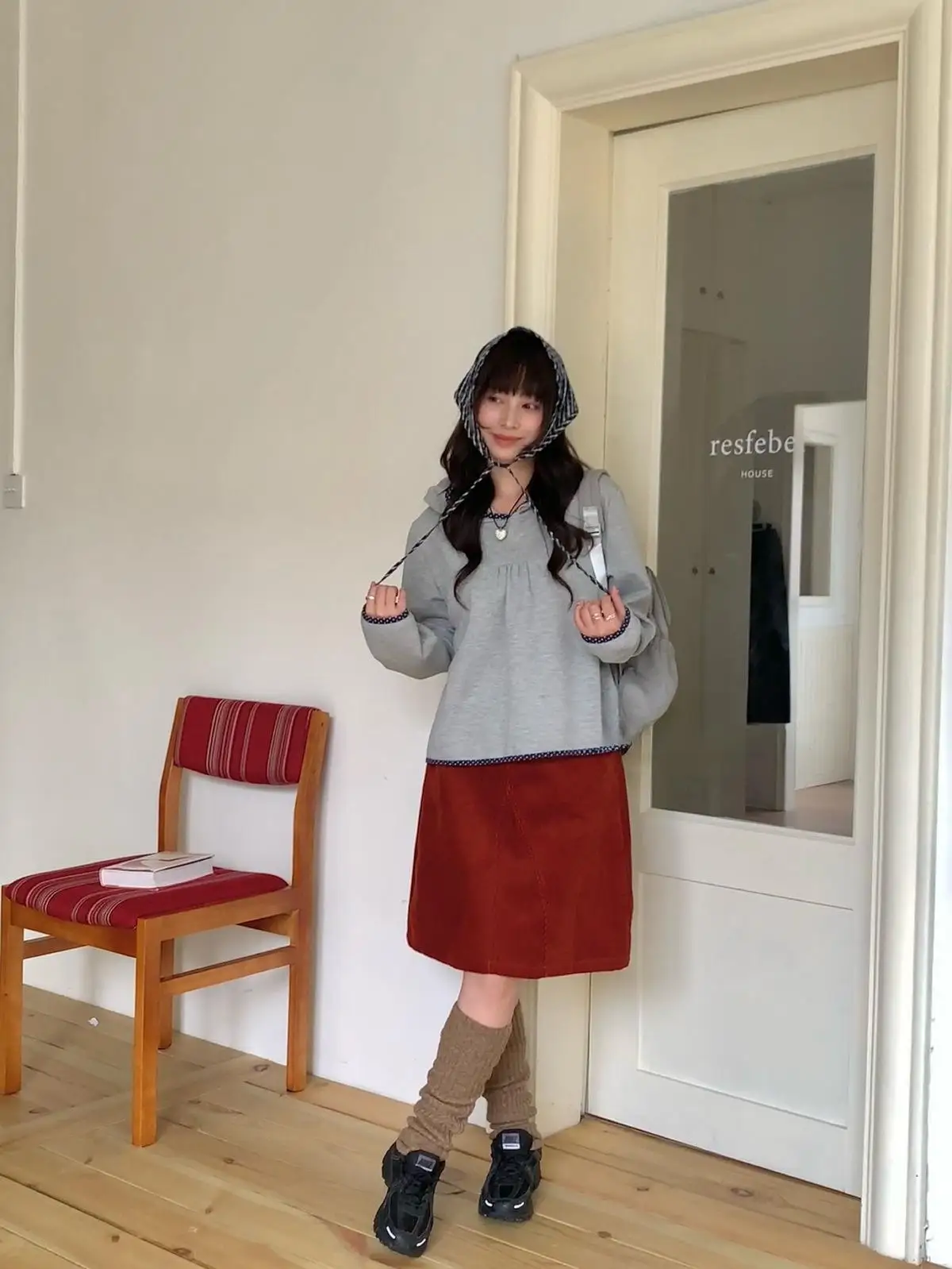 

Махровая толстовка без шляпы, женская спортивная одежда, весенняя всесезонная застежка-молния с заниженными плечами и шнурком для колледжа, вышитая художественная одежда для девочек