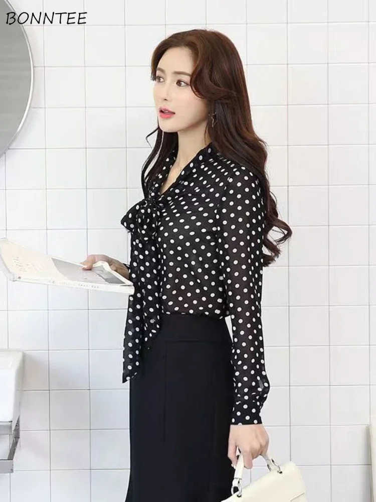 

Black Dot Blouse Women Gentle Bandage Design Elegant V-neck Tops French Style Aesthetic Soft Commuter Chiffon Blusas Mujer Daily