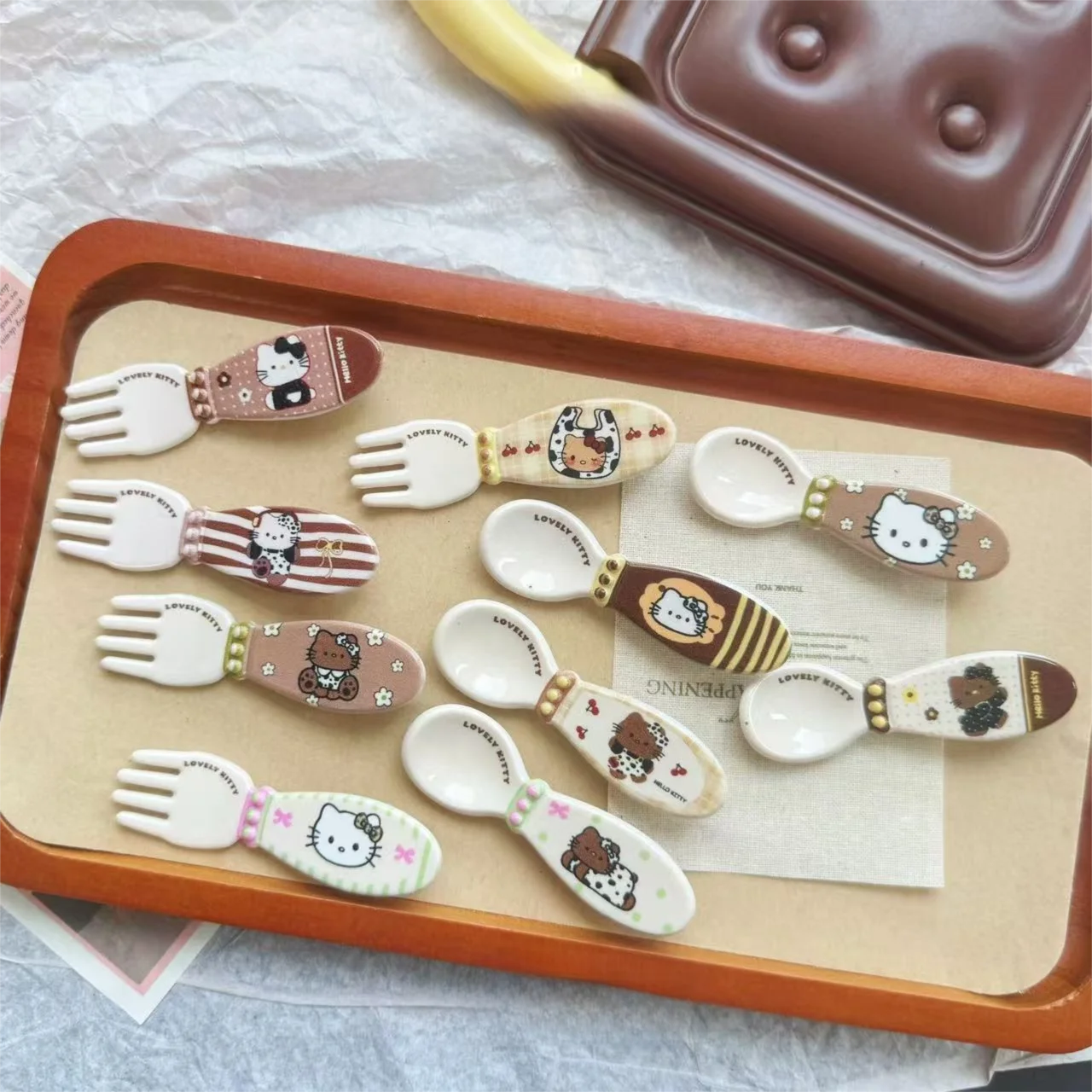 

Miniso Hellokitty Hair Clip Kawaii Kitty Cat Cartoon Fork Spoon Shaped Duckbill Clip Ins Sweet Girl Heart Headwear Children Gift