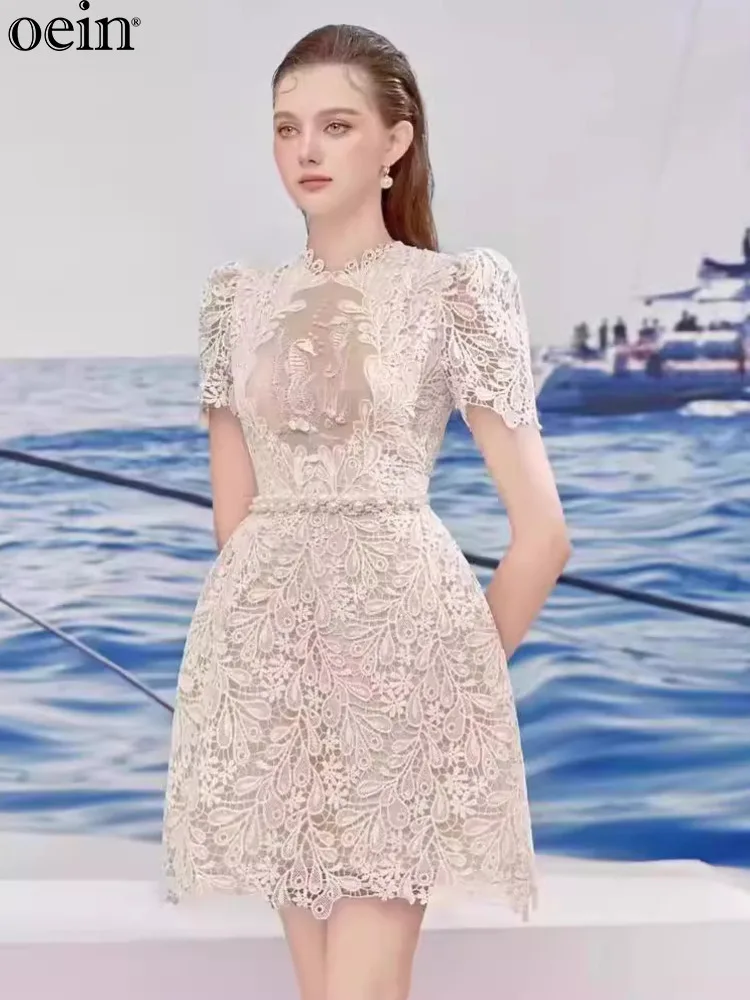 [oein] 2024 Summer Lace Hook Flower Hollow Spliced Seahorse Embroidery Sleeve Pearl Short Dress