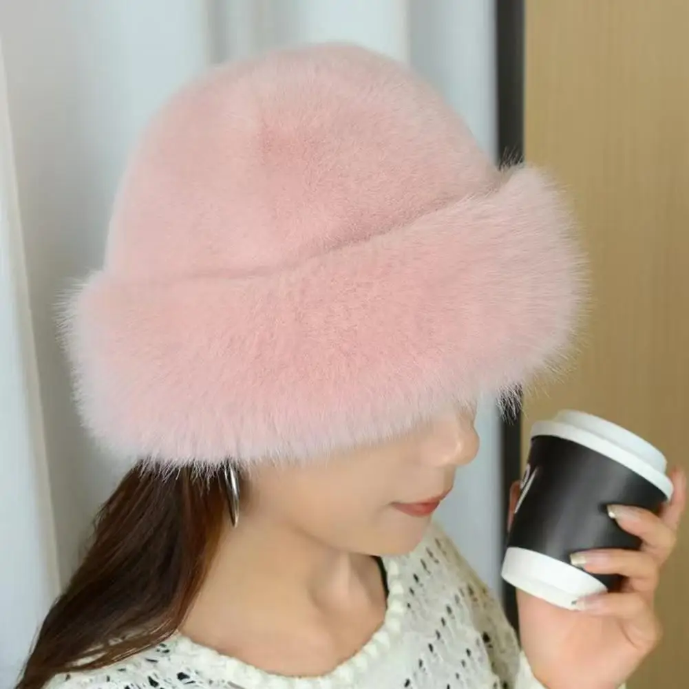 

Plush Bucket Hat Insulated Hat Cozy Faux Fur Winter Bucket Hat with Soft Texture Thickened Warm Plush Stylish Winter for Gentle