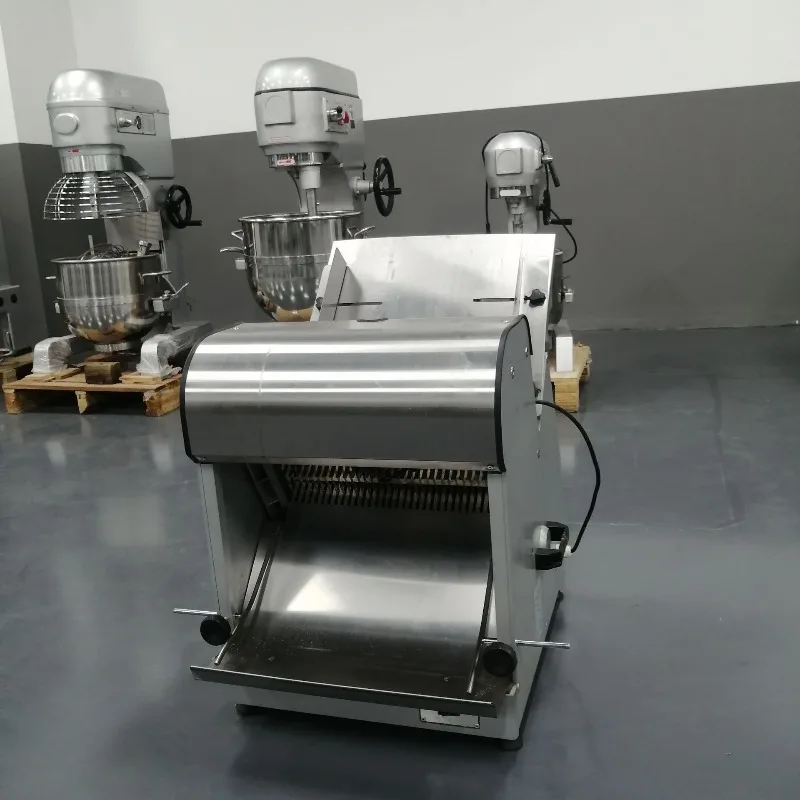 Bread slicer 12mm square bag slicer, stainless steel blade commercial steamed bread toast slicing machine