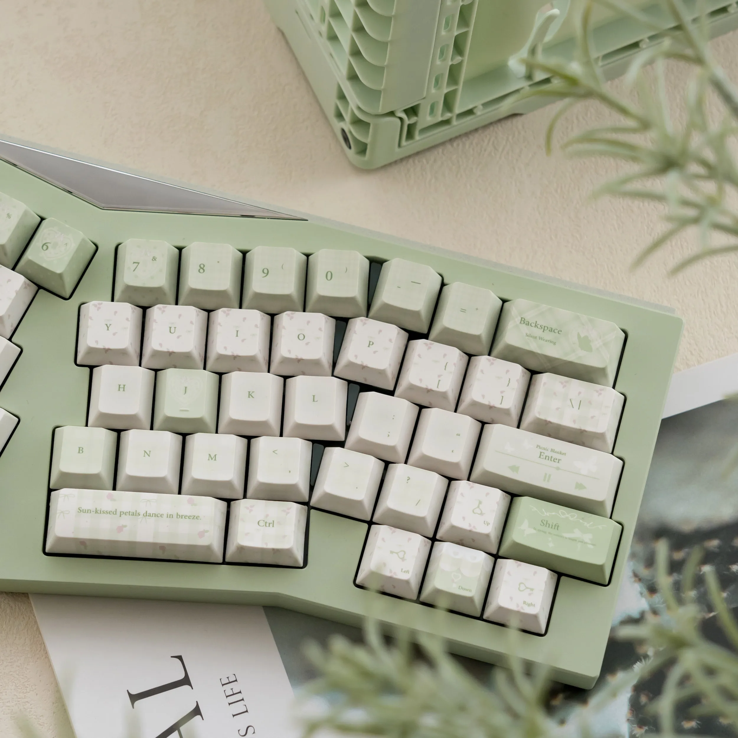 140 Keys/set Spring Whispers Theme Keycaps Dye-Sub PBT KeyCap Cherry Profile For Mechanical Keyboard Gaming Office